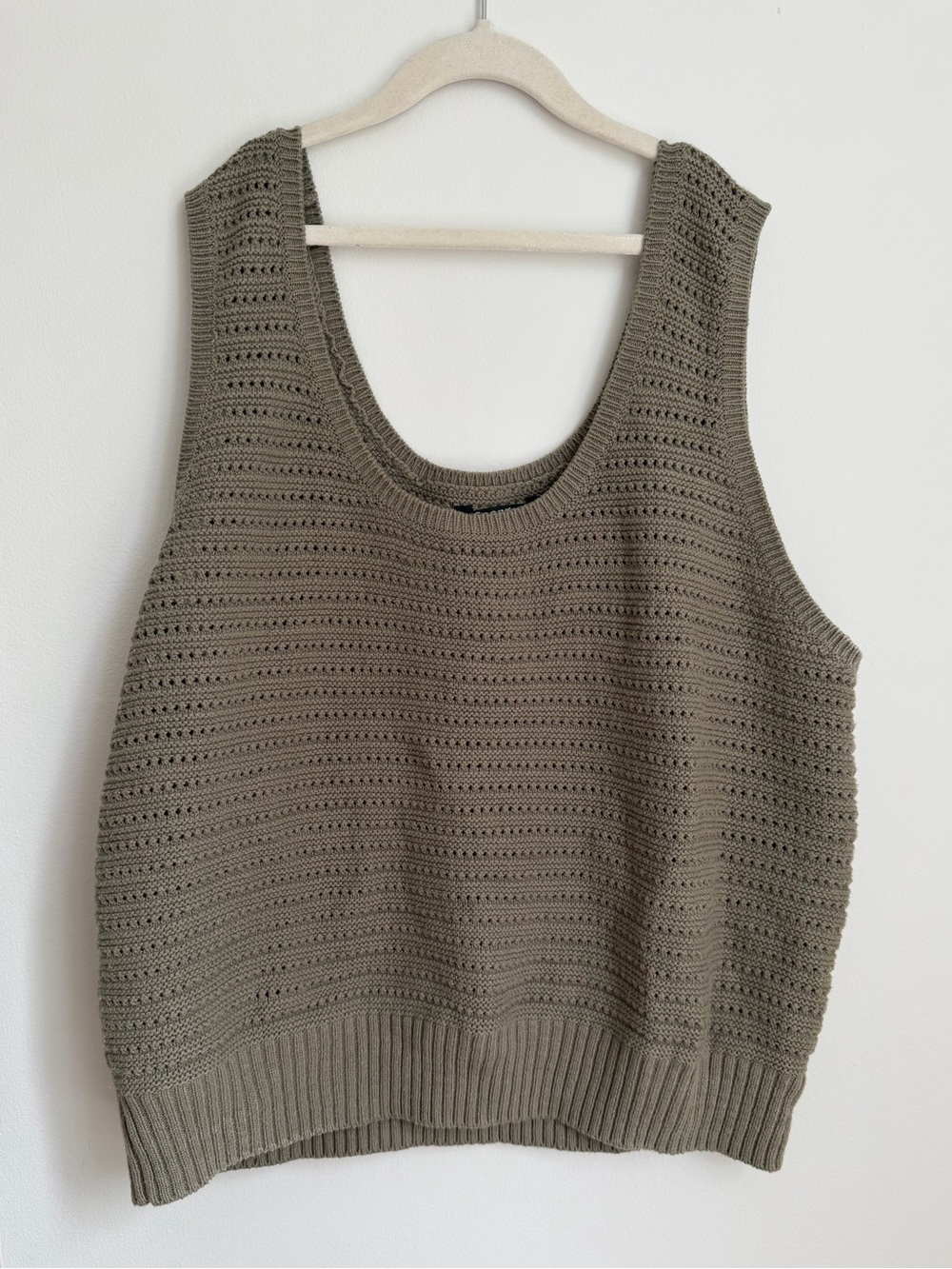 George Knit Sleeveless Tank Top (Size XL)